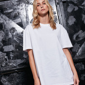 Women's oversized boyfriend tee